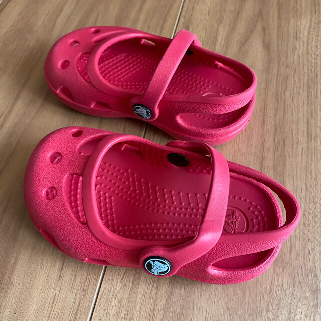 crocs(クロックス)のクロックス　C4サイズ キッズ/ベビー/マタニティのベビー靴/シューズ(~14cm)(サンダル)の商品写真