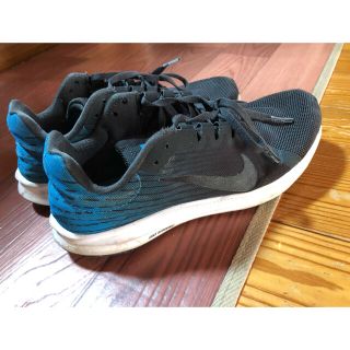 ナイキ(NIKE)のNIKEのスニーカー(スニーカー)