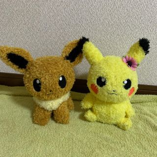 ポケモン(ポケモン)のもこもこぬいぐるみ　ピカチュウメス　　　イーブイ　セット　ポケモンセンター(キャラクターグッズ)