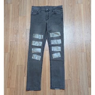 チープマンデー(CHEAP MONDAY)の良品 CHEAP MONDAY ダクトテープジーンズ グレー 31/32(デニム/ジーンズ)