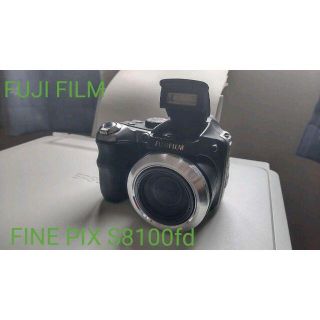 フジフイルム(富士フイルム)のFUJI FILM FINEPIX S1 PRO FINEPIX S8100FD(デジタル一眼)