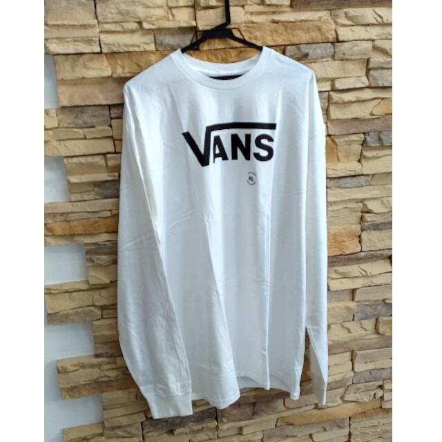 VANS(ヴァンズ)のVANS ロンＴ メンズのトップス(Tシャツ/カットソー(七分/長袖))の商品写真