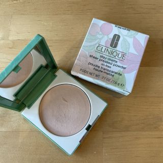 クリニーク(CLINIQUE)のCLINIQUE stay-matte sheer pressed powder(フェイスパウダー)