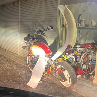 XJR400用ツッパリテール塗装ベースの通販|ラクマ