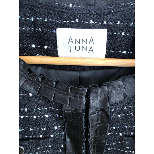 ANNA LUNA(アンナルナ)の【お値下げ】ANNA LUNA ツイード ロングジャケット ブラック系 レディースのジャケット/アウター(ノーカラージャケット)の商品写真