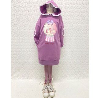 シャーリーテンプル(Shirley Temple)のスノードーム＆ユニコーン　トレーナーワンピース　（140 cm 1回のみ着用）(Tシャツ/カットソー)