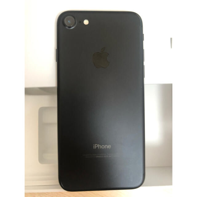 iPhone 7 32GB ローズゴールド MNCJ2J/Aスマートフォン/携帯電話