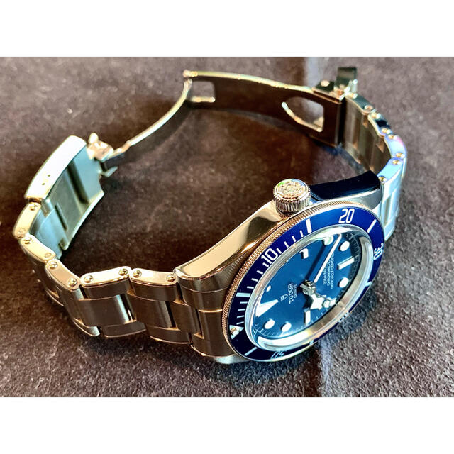 Tudor ブルー 短期使用 美品の通販 by kid13's shop|チュードルならラクマ - 価格改定!
tudor 79030B ブラックベイ58 大特価定番