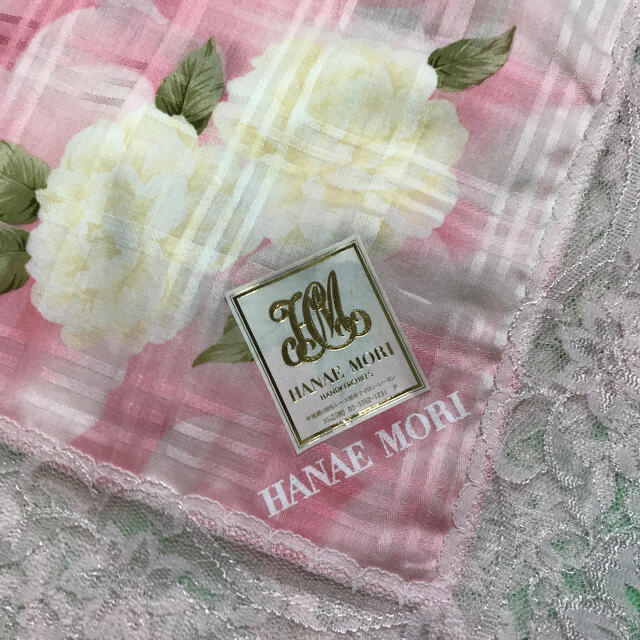 HANAE MORI(ハナエモリ)の森英恵…ハンカチ…新品未使用 レディースのファッション小物(ハンカチ)の商品写真