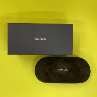 トムフォード(TOM FORD)のトムフォードメガネケース(箱付き)(サングラス/メガネ)