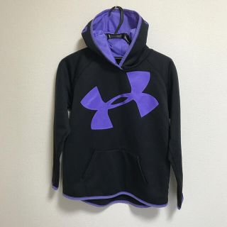 アンダーアーマー(UNDER ARMOUR)のアンダーアーマー　パーカー　レディース(パーカー)