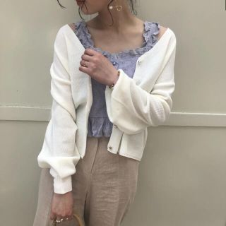 ワンアフターアナザーナイスクラップ(one after another NICE CLAUP)のパールボタンカーディガン ♡ RiLi tokyo. 【値下げ】(カーディガン)