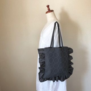 ミナペルホネン(mina perhonen)のおからさま専用＊ハンドメイド＊tambourineフリルトートバッグ(バッグ)