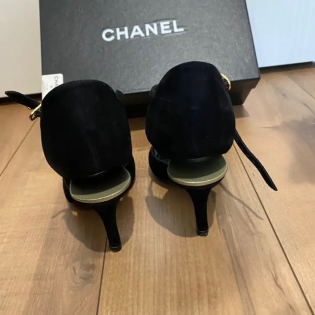 Chanel ハイヒール 24cm 黒スウェード