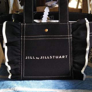 ジルバイジルスチュアート(JILL by JILLSTUART)のフリルキャンバストートブラック大きいサイズ(トートバッグ)