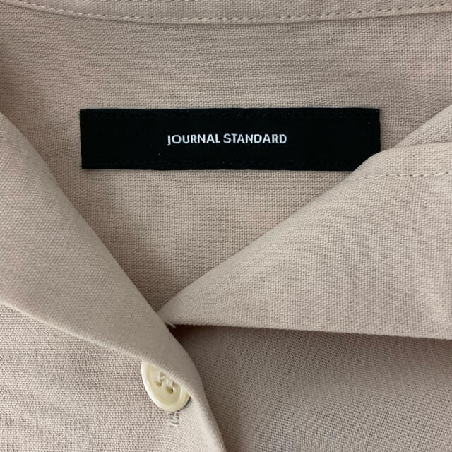 JOURNAL STANDARD(ジャーナルスタンダード)のJOURNAL STANDARD ポリエステル素材のシャツ レディースのトップス(シャツ/ブラウス(長袖/七分))の商品写真