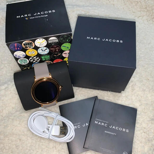 MARC JACOBS スマートウォッチ グレーベージュ 【送料無料/新品】 www
