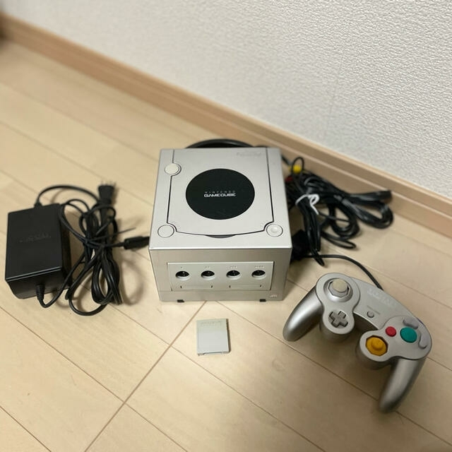 ゲームキューブ　本体　メモリーカード　コントローラー