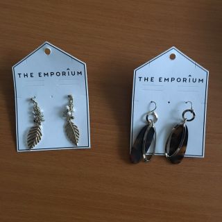 ジエンポリアム(THE EMPORIUM)のエスニックピアス(ピアス)