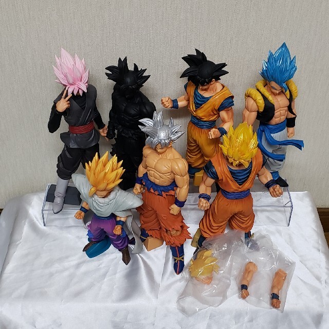 Banpresto ドラゴンボール フィギュア グランディスタ 孫悟空 ゴジータ 孫悟飯 ロゼの通販 By エニシ S Shop バンプレストならラクマ