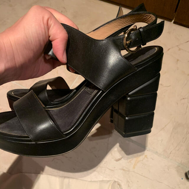 安い販促品 Salvatore Ferragamo ハイヒールサンダル フェラガモ