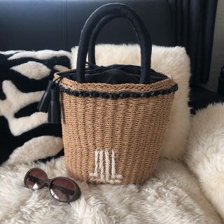 LANVIN en Bleu(かごバッグ/ストローバッグ)のフリマアイテム一覧 LANVIN en Bleu(かごバッグ/ストローバッグ)のフリマアイテム一覧