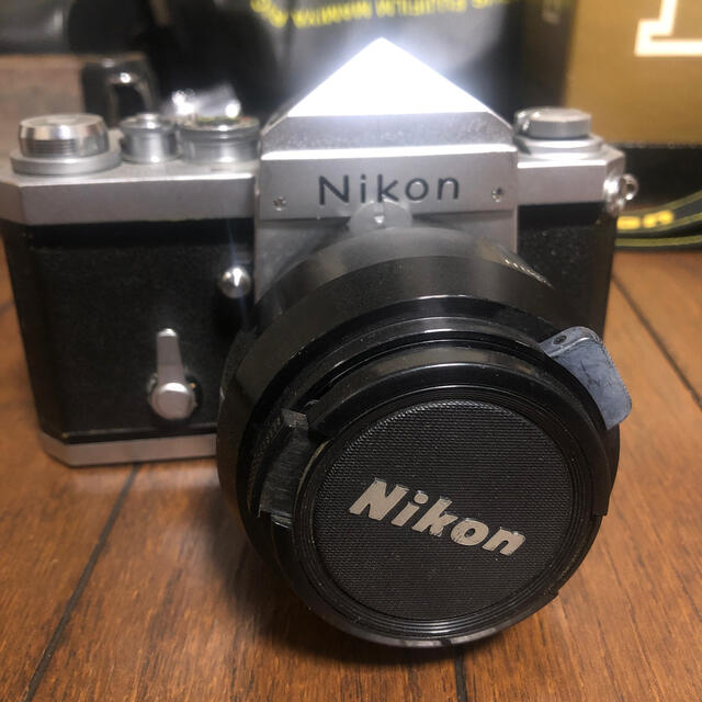 NikonF 前期　Nikkor 50mm F1.4 メタルフードHS-9付き
