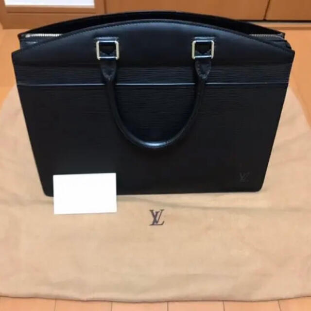 LOUIS VUITTON(ルイヴィトン)のルイヴィトン 黒エピトートバッグ 正規品 レディースのバッグ(ハンドバッグ)の商品写真
