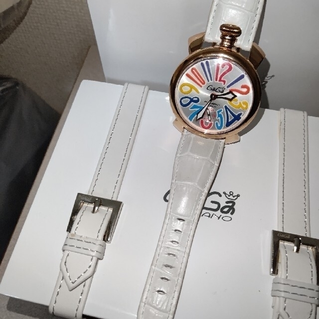 GaGa MILANO(ガガミラノ)の美品 GaGa MILANO マヌアーレ 手巻き 48㎜ 裏スケルトン メンズの時計(腕時計(アナログ))の商品写真