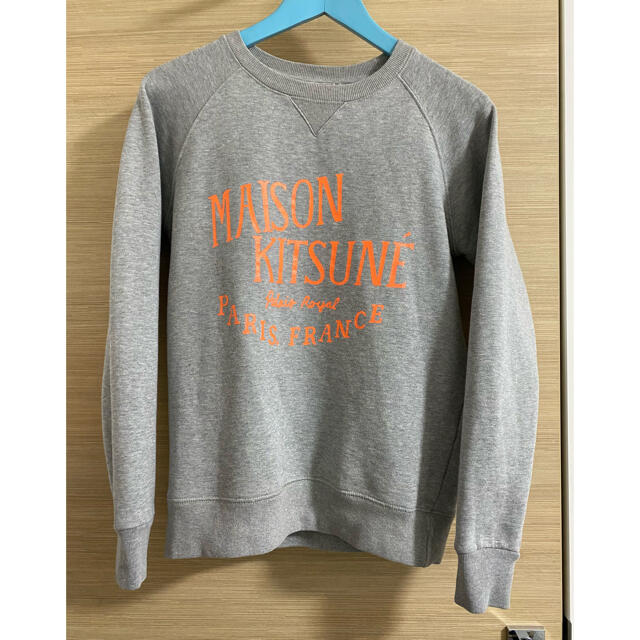 MAISON KITSUNE'(メゾンキツネ)の着丈60.5cm【良品】メゾンキツネ  スウェット トレーナー XS レディースのトップス(トレーナー/スウェット)の商品写真