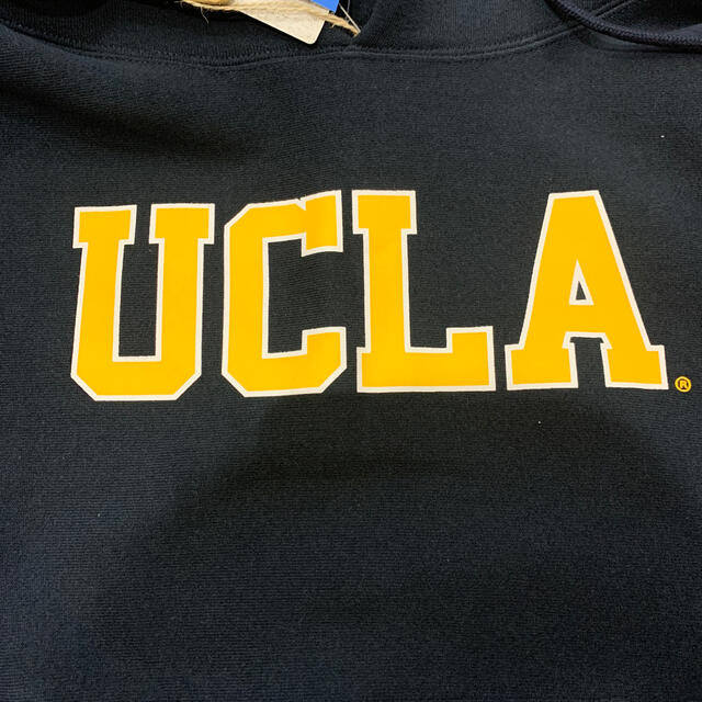 Champion(チャンピオン)のチャンピオンリバースウィーブ　UCLA  新品　カレッジ　ネイビー メンズのトップス(パーカー)の商品写真