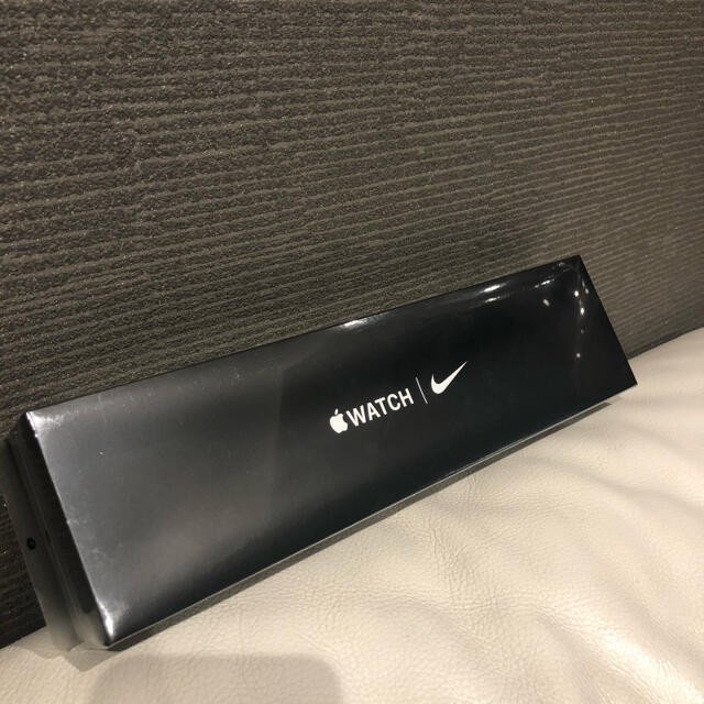 Apple Watch Nike SE GPSモデル　40mm