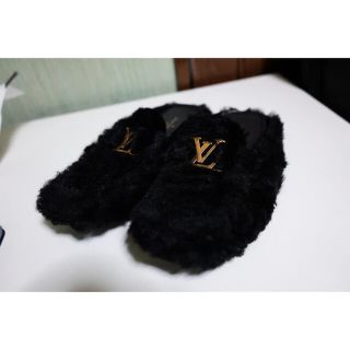 LOUIS VUITTON(スリッパ/ルームシューズ)のフリマアイテム一覧 LOUIS VUITTON(スリッパ/ルームシューズ)のフリマアイテム一覧