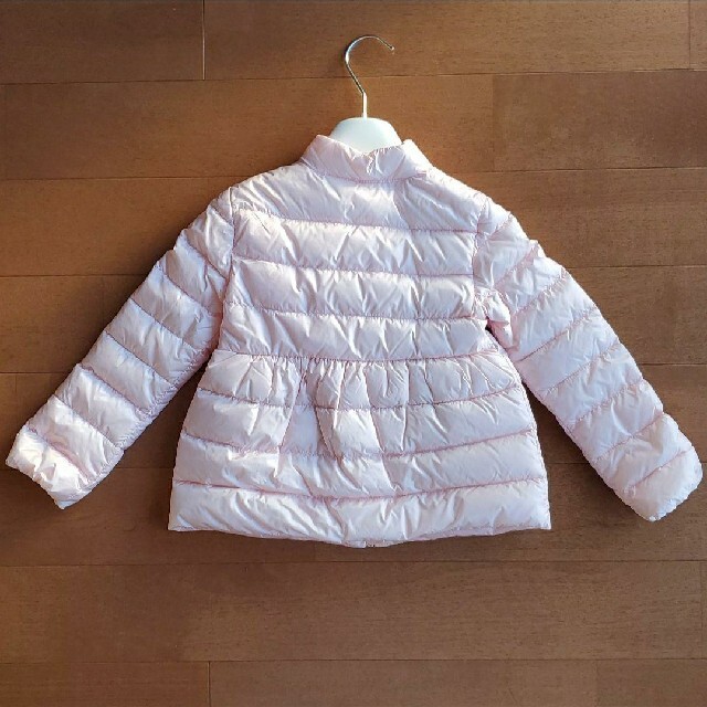 MONCLER(モンクレール)の新品未使用　MONCLER　ライトダウン　JOELLE　100CM キッズ/ベビー/マタニティのキッズ服女の子用(90cm~)(ジャケット/上着)の商品写真