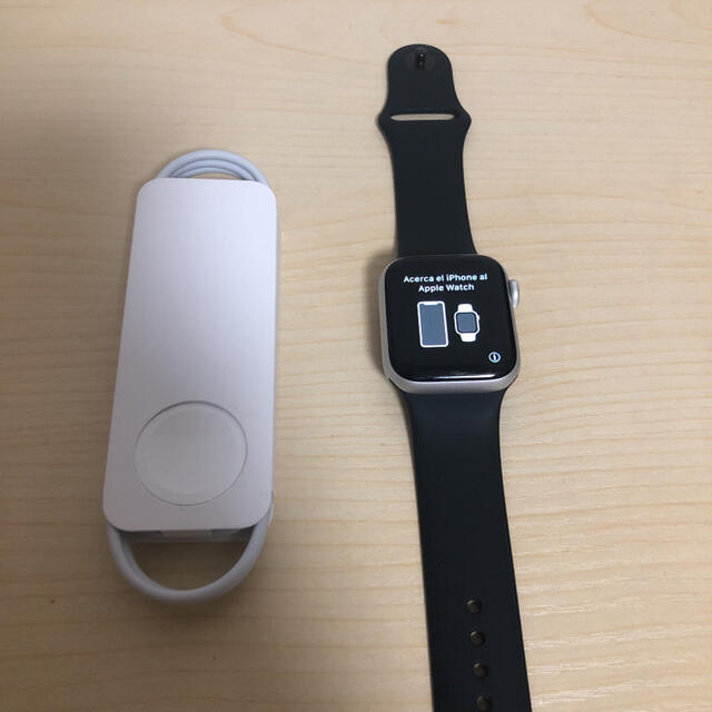 Apple(アップル)のApple Watch series 6 40mm GPSモデル　シルバー スマホ/家電/カメラのスマホ/家電/カメラ その他(その他)の商品写真