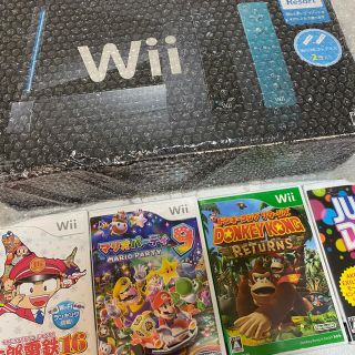 ウィー(Wii)のNintendo Wii 本体　ソフト4つ(家庭用ゲーム機本体)