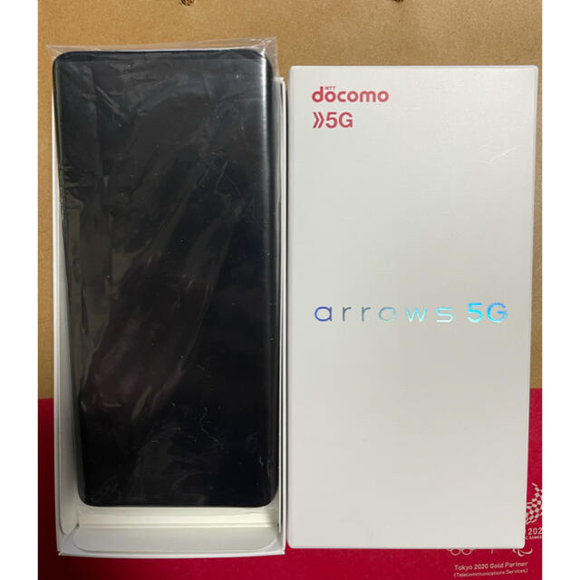 富士通(フジツウ)のdocomo arrows 5G F-51A simロック解除済 スマホ/家電/カメラのスマートフォン/携帯電話(スマートフォン本体)の商品写真