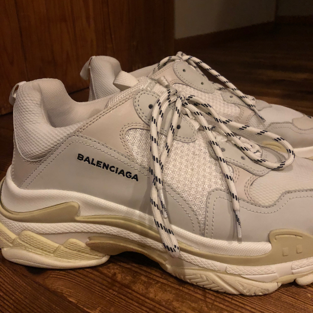 Balenciaga(バレンシアガ)の限定値下げ⭐️バレンシアガ トリプルs 47 メンズの靴/シューズ(スニーカー)の商品写真