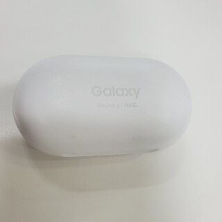 ギャラクシー(Galaxy)のSAMSUNG GALAXY BUDSプラス 充電器のみ(ヘッドフォン/イヤフォン)