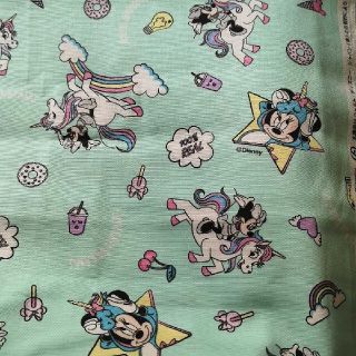 ディズニー(Disney)のミニー　 生地 ユニコーン　ミント  ハンドメイド　レア　レインボー　55×30(生地/糸)