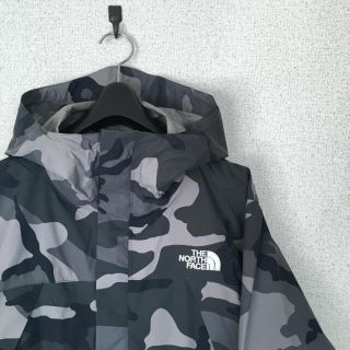 ザノースフェイス(THE NORTH FACE)のTHE NORTH FACE ドットショット ジャケット カモフラージュ 迷彩(マウンテンパーカー)