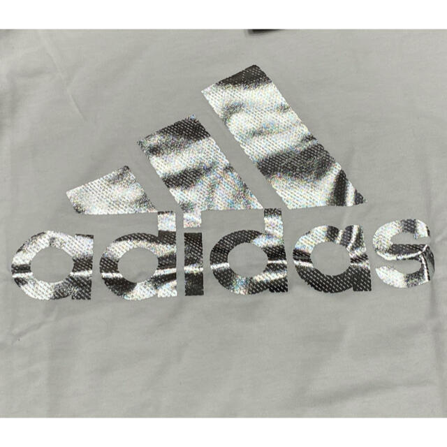 adidas(アディダス)のアディダス  Tシャツ　タグ付き　サイズM レディースのトップス(Tシャツ(半袖/袖なし))の商品写真