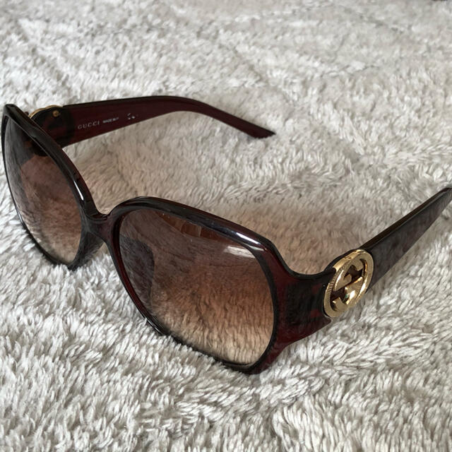りがとうご】 GUCCIサングラス にメルカリ