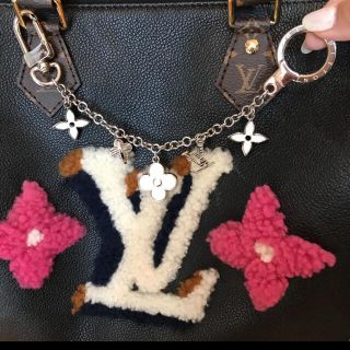 ルイヴィトン(LOUIS VUITTON)のルイヴィトン　バッグチャーム 正規品(チャーム)