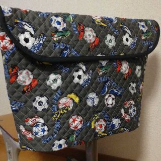 防災頭巾カバー　椅子の背もたれ用　グレーサッカー靴ボール(バッグ/レッスンバッグ)