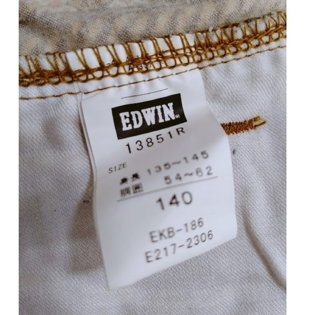 EDWIN(エドウィン)のEDWIN パンツ 140cm キッズ キッズ/ベビー/マタニティのキッズ服男の子用(90cm~)(パンツ/スパッツ)の商品写真