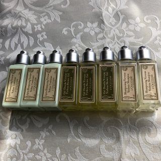 ロクシタン(L'OCCITANE)のロクシタンバーベナシャワージェルシャンプーコンディショナー　アメニティセット(旅行用品)