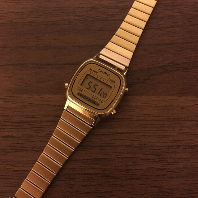 CASIO(カシオ)のCASIO DigitalMetal GOLD CASE レディースのファッション小物(腕時計)の商品写真