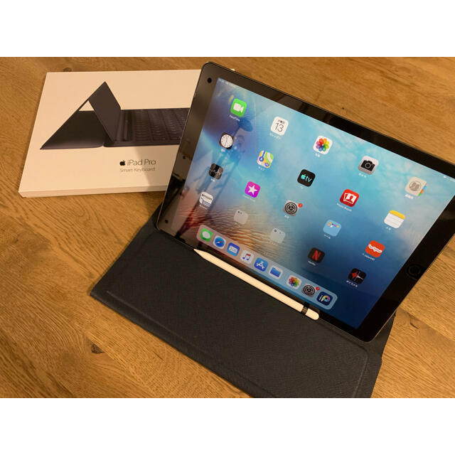 iPad Pro 12.9 & Apple pencil & keyboard