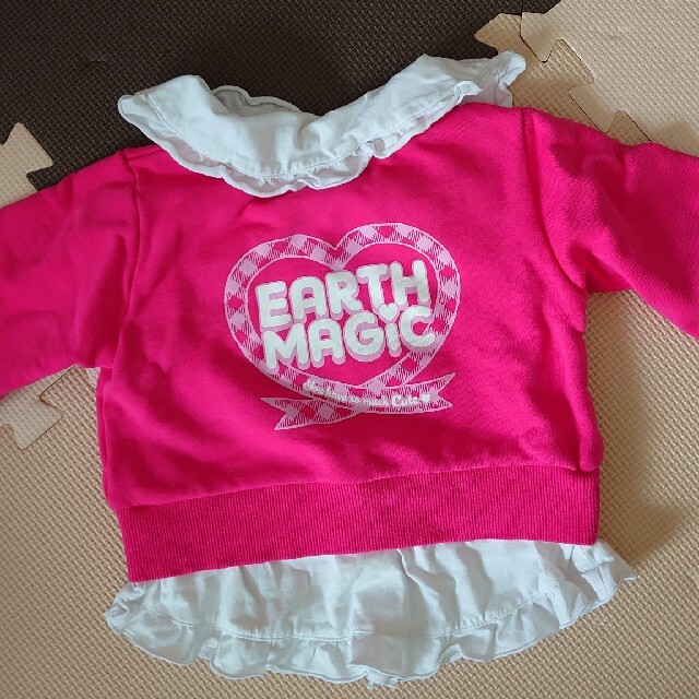 EARTHMAGIC(アースマジック)のアースマジック100 キッズ/ベビー/マタニティのキッズ服女の子用(90cm~)(Tシャツ/カットソー)の商品写真